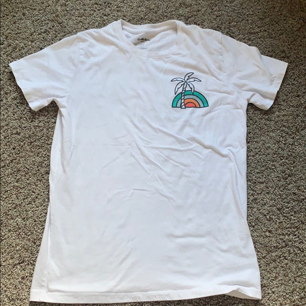 graphic tee